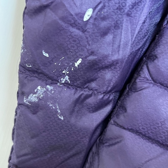 ATHLETA Downalicious Purple Asymmetric Zip Quilted Packable Goose Down Jacket S - Picture 9 of 9